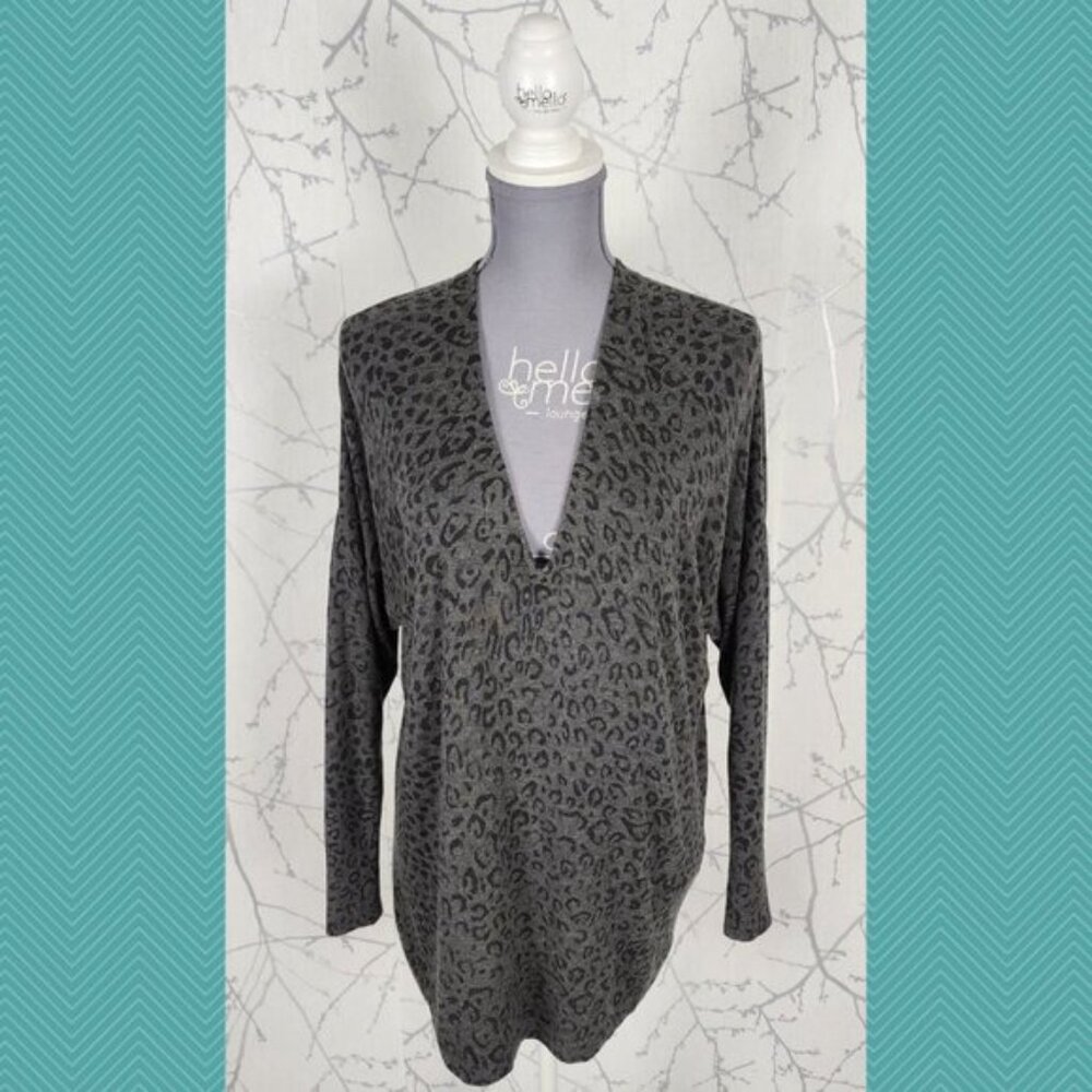 Joie Gray Leopard Print Wool Cashmere Blend Knit V-Neck Top